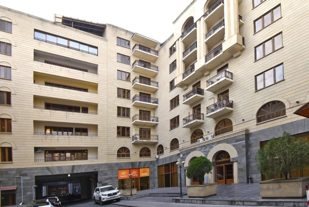 Byuzand7 New Building In Republic Square Ereván Exterior foto